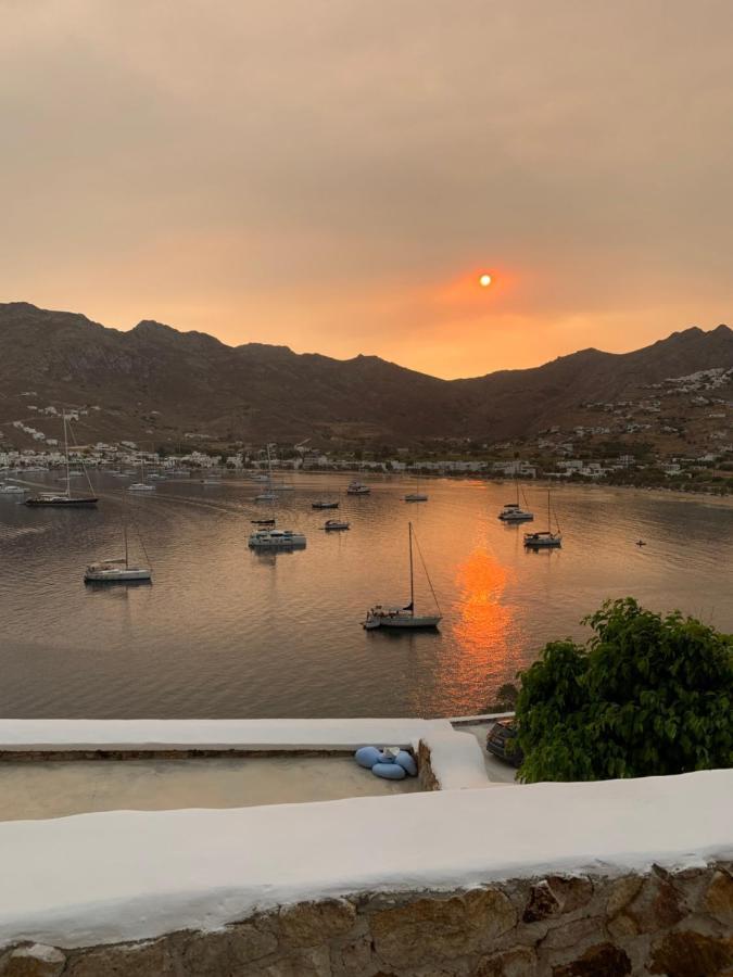 Amfitriti Serifos Livadi  Esterno foto