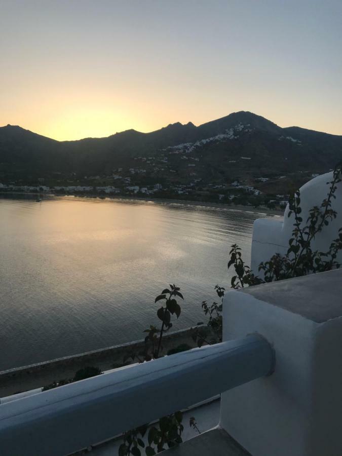 Amfitriti Serifos Livadi  Esterno foto